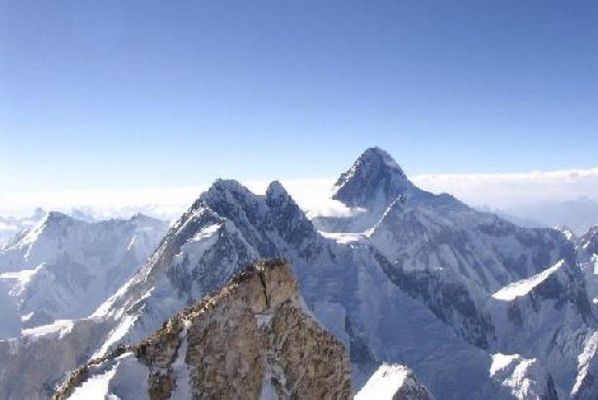 Broad Peak i K2 widziane ze szczytu Gasherbruma II