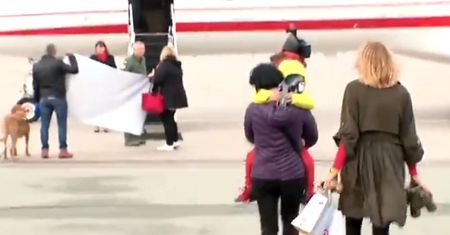 Dziecko ciężko chore. Samolot MON wylądował