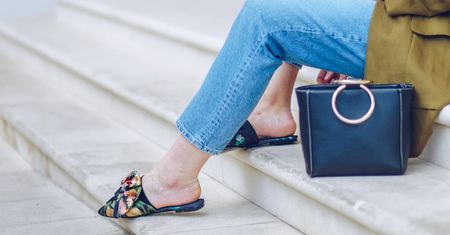 Piękne buty w kwiaty – idealne dla romantyczek
