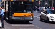 Neapol. Kobieta rodziła w autobusie. Wyrzucono ją, bo nie miała biletu