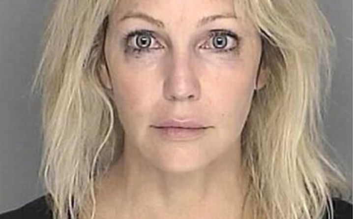 Heather Locklear wylądowała w zamkniętym ośrodku. Zgłosiła się dobrowolnie. Leczenie potrwa dłużej niż zwykle