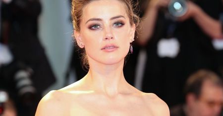 Amber Heard pokazuje kolejne siniaki
