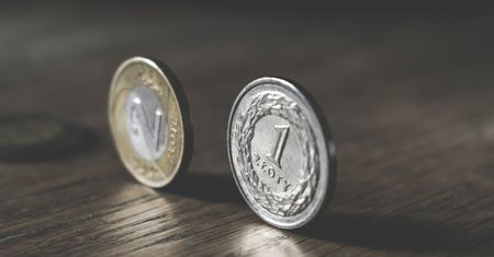 1500 zł od państwa dla matek. Padły mocne słowa o "Babciowym"