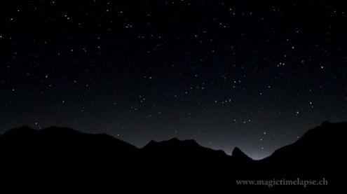 Alpy w time-lapse z Sonatą Księżycową w tle