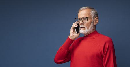 Kolejne oszustwa seniorów. Stracili mnóstwo pieniędzy!