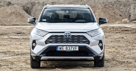 Toyota RAV4 światowym nr 1. W segmencie SUV liderami auta z Azji