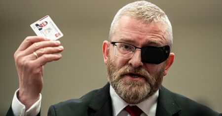 Sąd potwierdza, że Grzegorz Braun pozwał prokuraturę. Oto czego żąda polityk