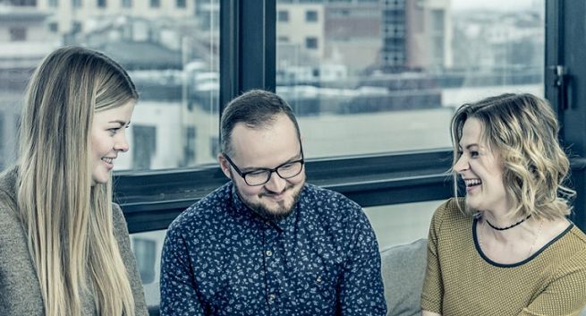 Agata Burnatowska, Natalia Bobrowska i Władysław Foltyński w Schulz brand friendly