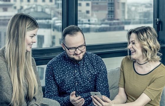 Agata Burnatowska, Natalia Bobrowska i Władysław Foltyński w Schulz brand friendly