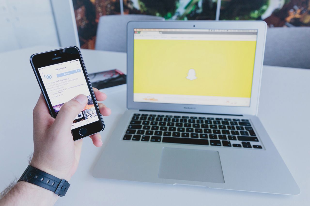 Snapchat ma kłopoty finansowe. Czy Instagram wygryzie konkurencję?
