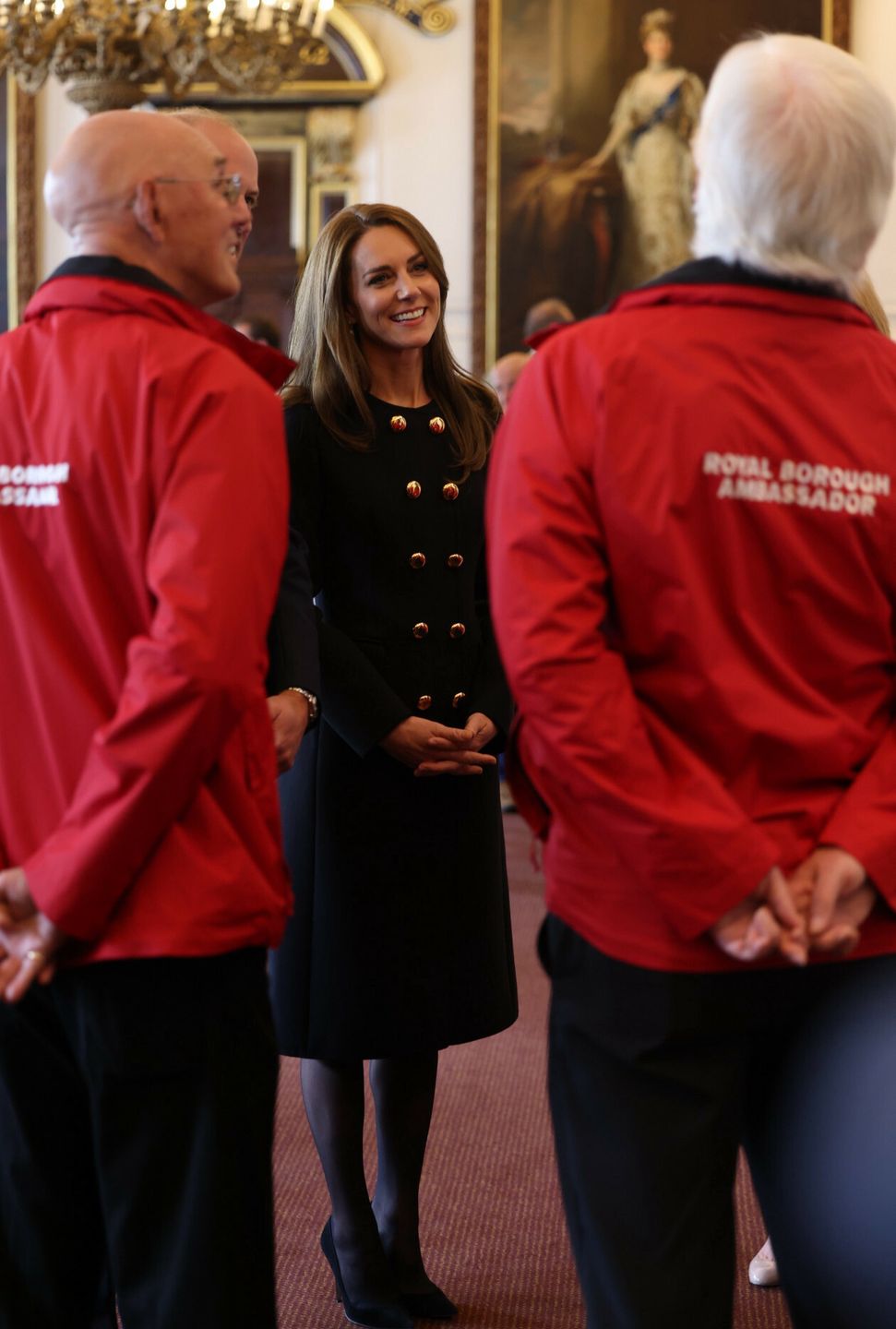 Kate Middleton i książę Harry na spotkaniu z wolontariuszami