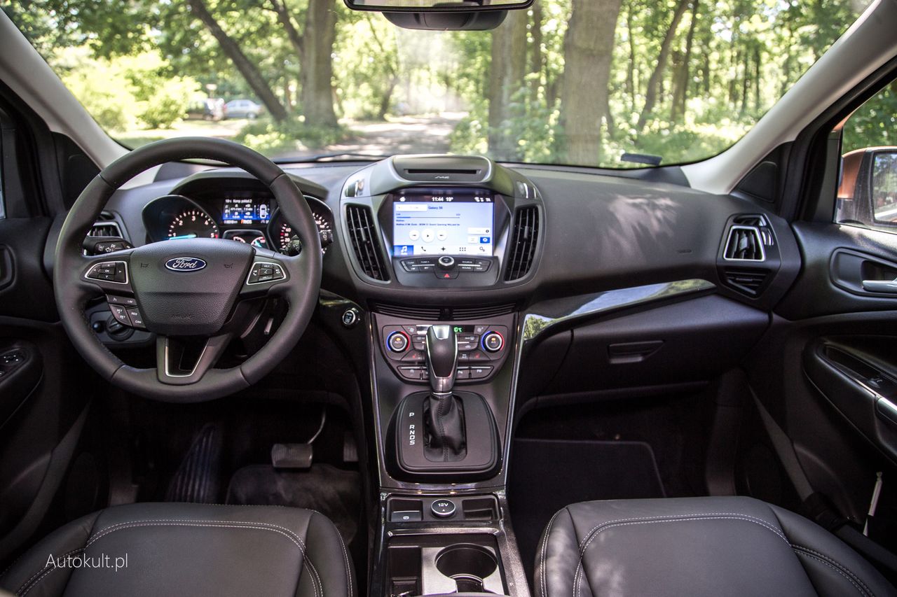 Poza obsługą multimediów ford jest równie ergonomiczny co seat