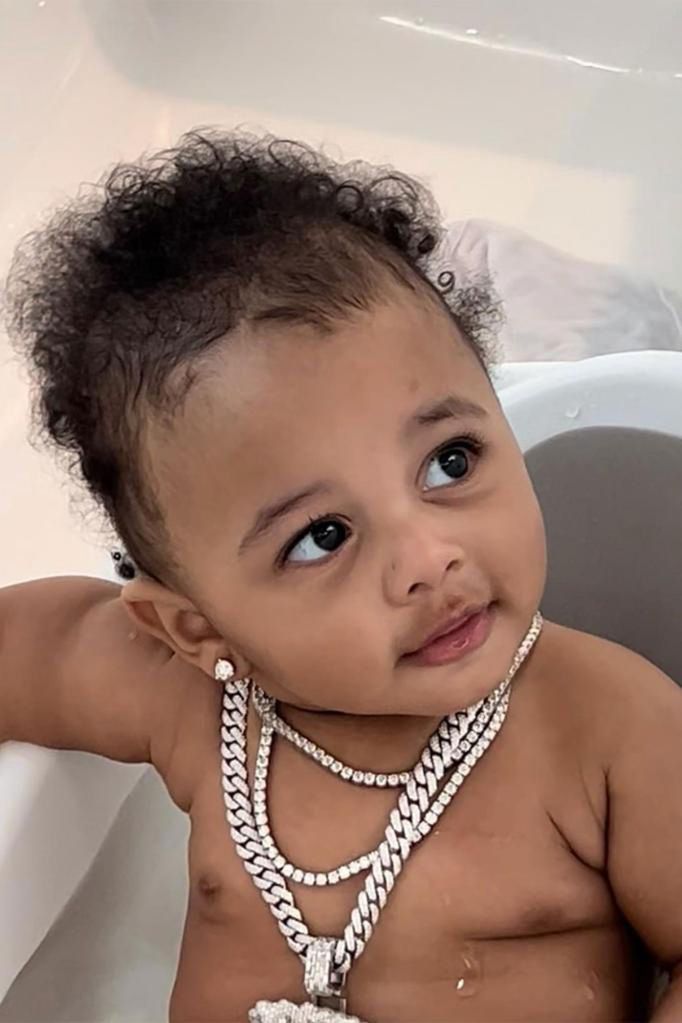 Cardi B i Offset w końcu pokazują synka i zdradzają, że nazywa się...Wave Set Cephus