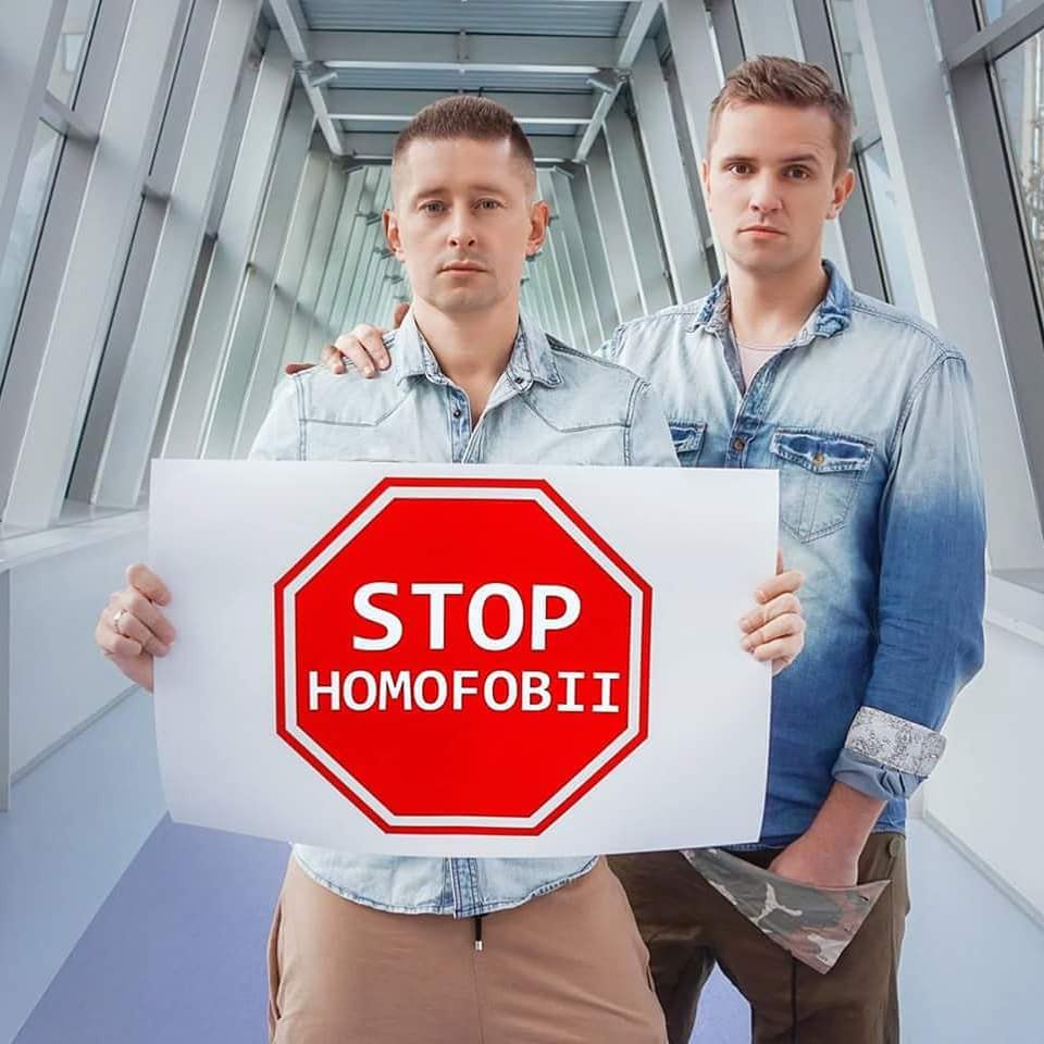 Jakub i Dawid to jedna z czterech par w nowej kampanii marki