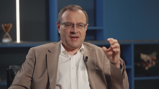 Prof. Dudek ostrzega. "Rozmontowanie" Europy