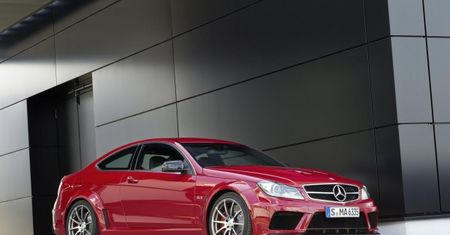 Mercedes C63 AMG Coupe Black Series oficjalnie!