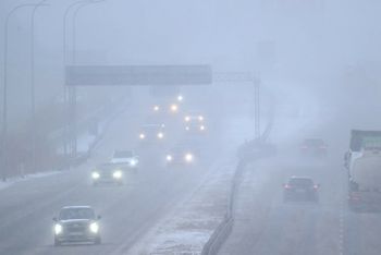Śnieżyce w Polsce. Poważny wypadek koło Mławy na S7