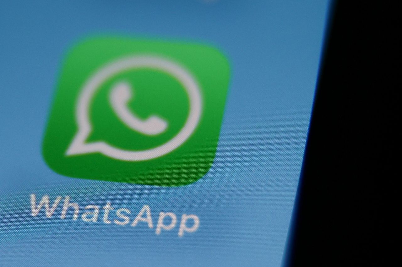 WhatsApp Beta for iOS introduces new privacy features and status updates