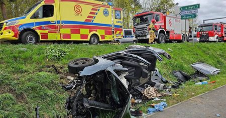 Z forda nic nie zostało. Trzy osoby w szpitalu, w tym dziecko