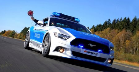 Ford Mustang GT przygotowany do kampanii Tune it! Safe!