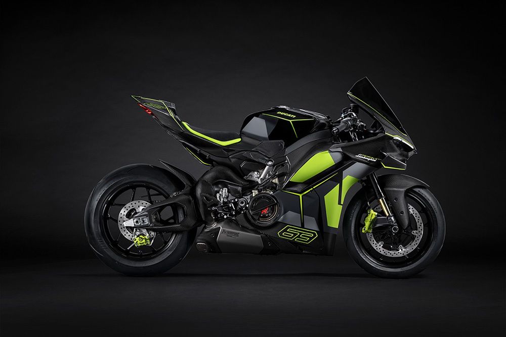 Ducati Panigale V4 Lamborghini