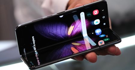 IFA 2019. Samsung Galaxy Fold w rękach pierwszych dziennikarzy