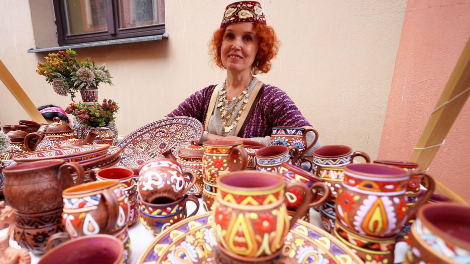 Rozpoczal się Festiwal Re:tradycja - dawny Jarmark Jagielloński. To 19. edycja jednego z najważniejszych wydarzeń kultury tradycyjnej w Polsce, które potrwa do niedzieli.