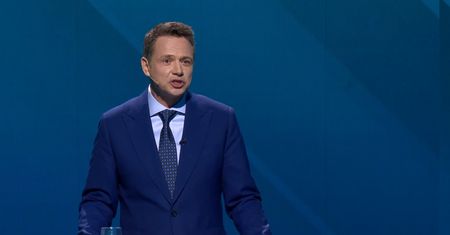 Kolejne pytanie i znów to samo. Trzaskowski o Nawrockim