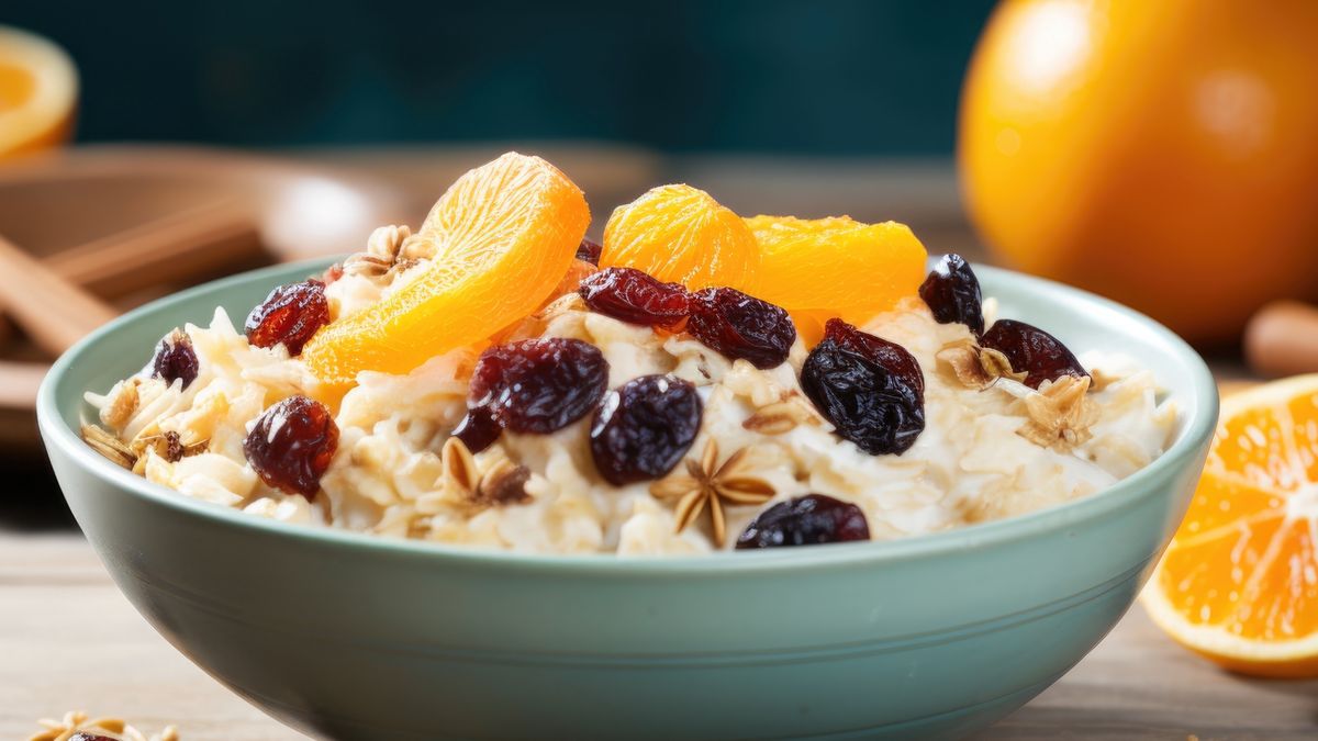 Kasza owsiana dobrze smakuje z owocami