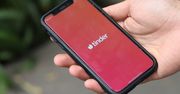 Tinder ma kłopoty? Młodsi użytkownicy wybierają inną aplikację