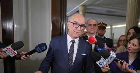 Specjalna konferencja. Czarzasty podważa zarzuty Nawrockiego