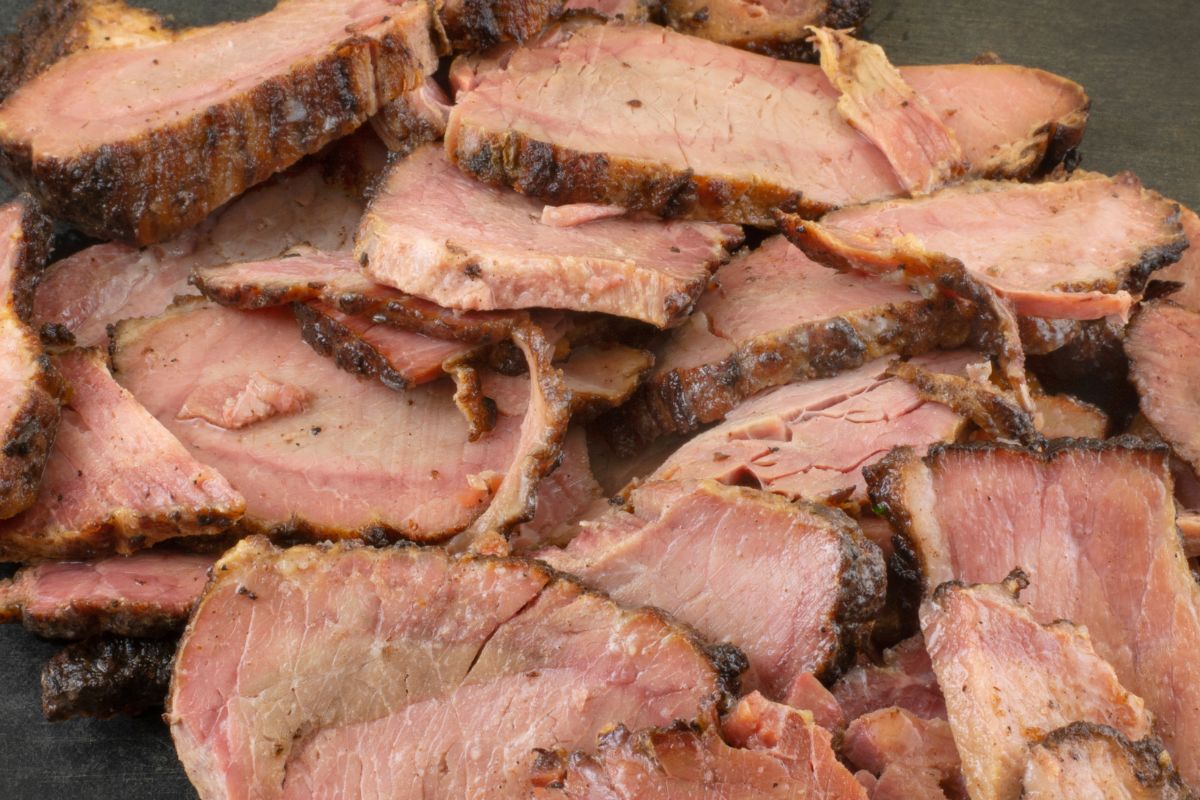 Mostek wołowy dawniej często gościł na stołach