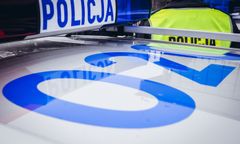 Wypadek w Pile. Mężczyzna spadł z czwartego piętra