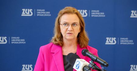 Tusk odwołał byłą prezes ZUS. Traci posadę w państwowym banku