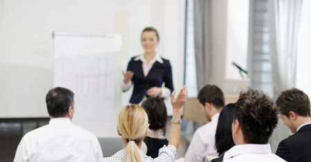 Kobiety coraz silniejsze na rynku pracy. Opublikowano raport, który to potwierdza