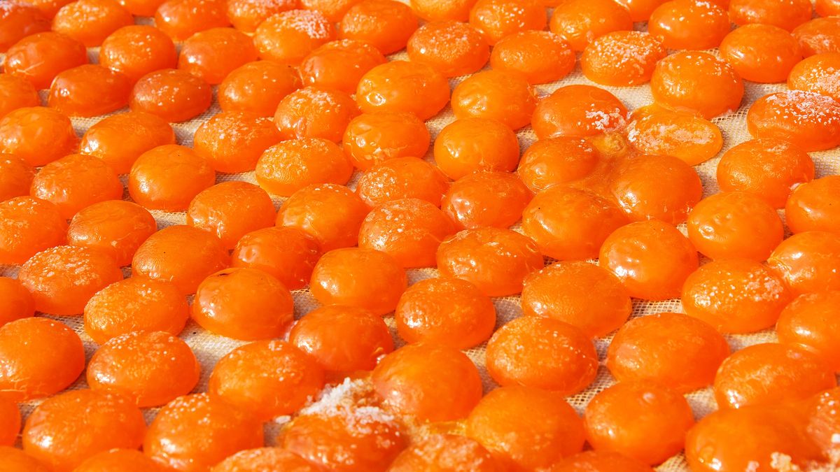 Surowe jajka mogą być szkodliwe