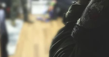 Gang czerpiący zyski z nierządu rozbity.  Trzy osoby w areszcie