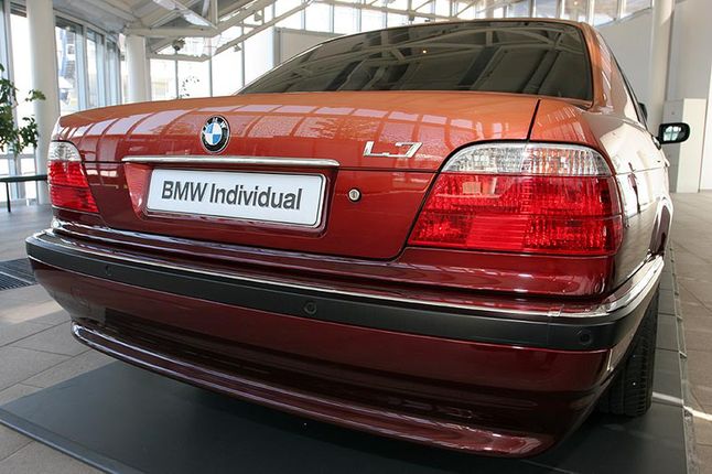 BMW Serii 7 Individual Karl Lagerfeld (fot. forum-auto.com)