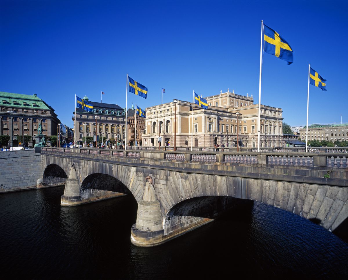 Finlandia i Szwecja w połowie maja podejmą decyzję ws. wstąpienia do NATO 