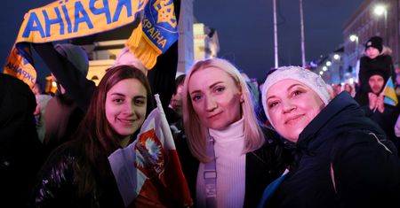 Ukrainki chcą zostać w Polsce? Najnowsze badanie