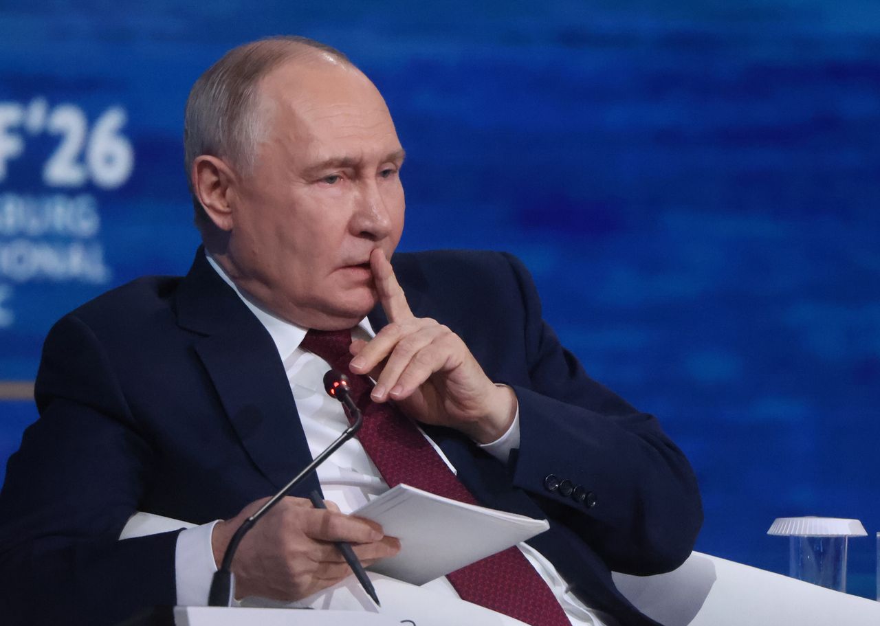 Już nie zatankują, kiedy chcą. Zmiany w Rosji z powodu wojny Putina