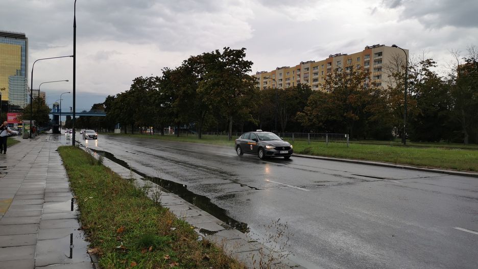 Wrocław. Pogoda. 13 października - zimno i mokro. Ostrzeżenie przed ulewami w drugiej części dnia