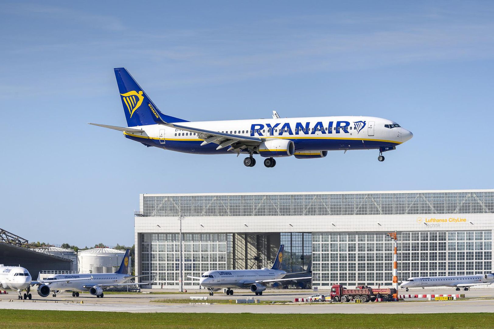 Ryanair podjął decyzję. "Era biletów za 10 euro już minęła"