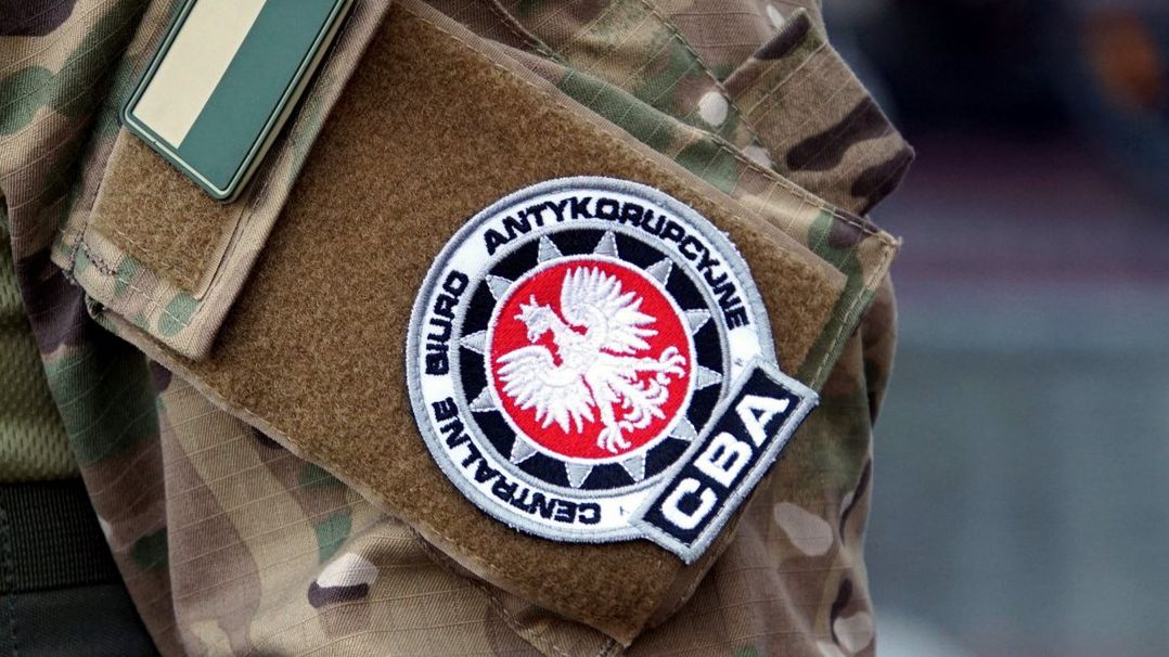 CBA zatrzymało 16. osobę w sprawie Sławomira Nowaka 
