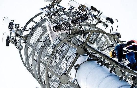 Orange Polska odebrał od UKE decyzję rezerwacyjną 5G, ma 14 dni na zapłatę