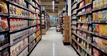 Polacy często zjadają na śniadanie. Nie mają pojęcia, jak mogą sobie zaszkodzić