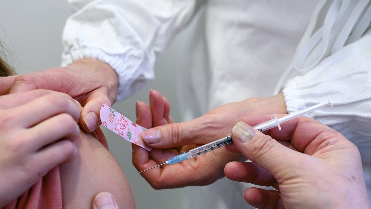 Dziecko zmarło po szczepieniu.