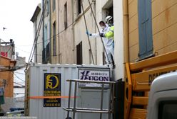 Francja. Interwencja straży pożarnej - 250 kg mężczyzna ewakuowany