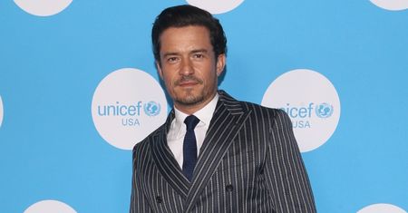 Orlando Bloom pojechał do Kijowa! Odwiedził dzieci w schronie działającym... w metrze (ZDJĘCIA)