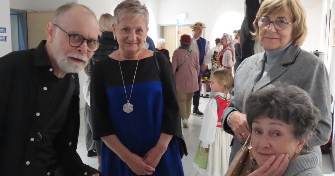 Zielona Góra: Chcecie poznać Lubuski Zespół Pieśni i Tańca "od zaplecza"? Jest okazja, bo w RCAK-u otwarto wystawę ukazującą proces tworzenia folkloru